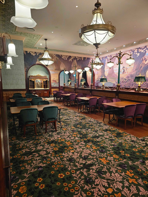 The Regal View Restaurant & Lounge
